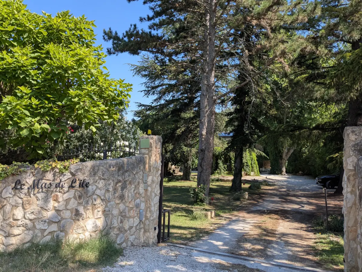 Parking sécurisé du le Mas de l'île à Avignon